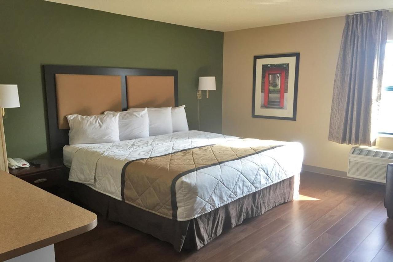Extended Stay America Suites - Chicago - Бър Ридж Екстериор снимка