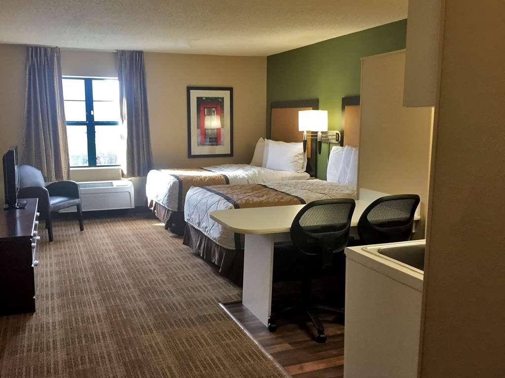 Extended Stay America Suites - Chicago - Бър Ридж Стая снимка