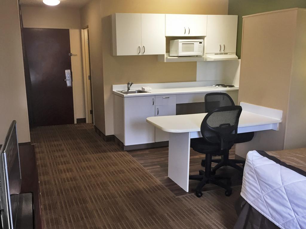 Extended Stay America Suites - Chicago - Бър Ридж Екстериор снимка