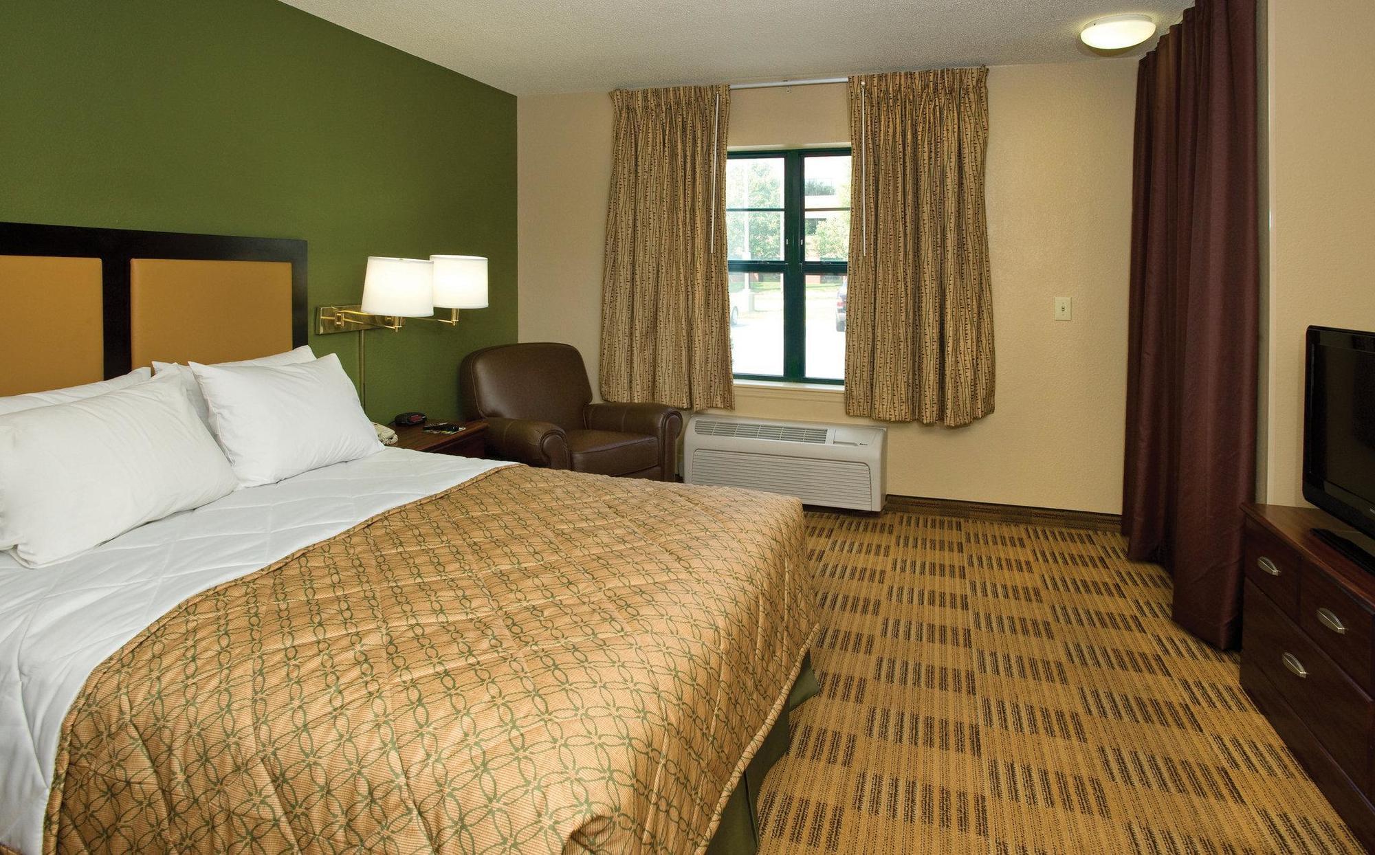 Extended Stay America Suites - Chicago - Бър Ридж Екстериор снимка