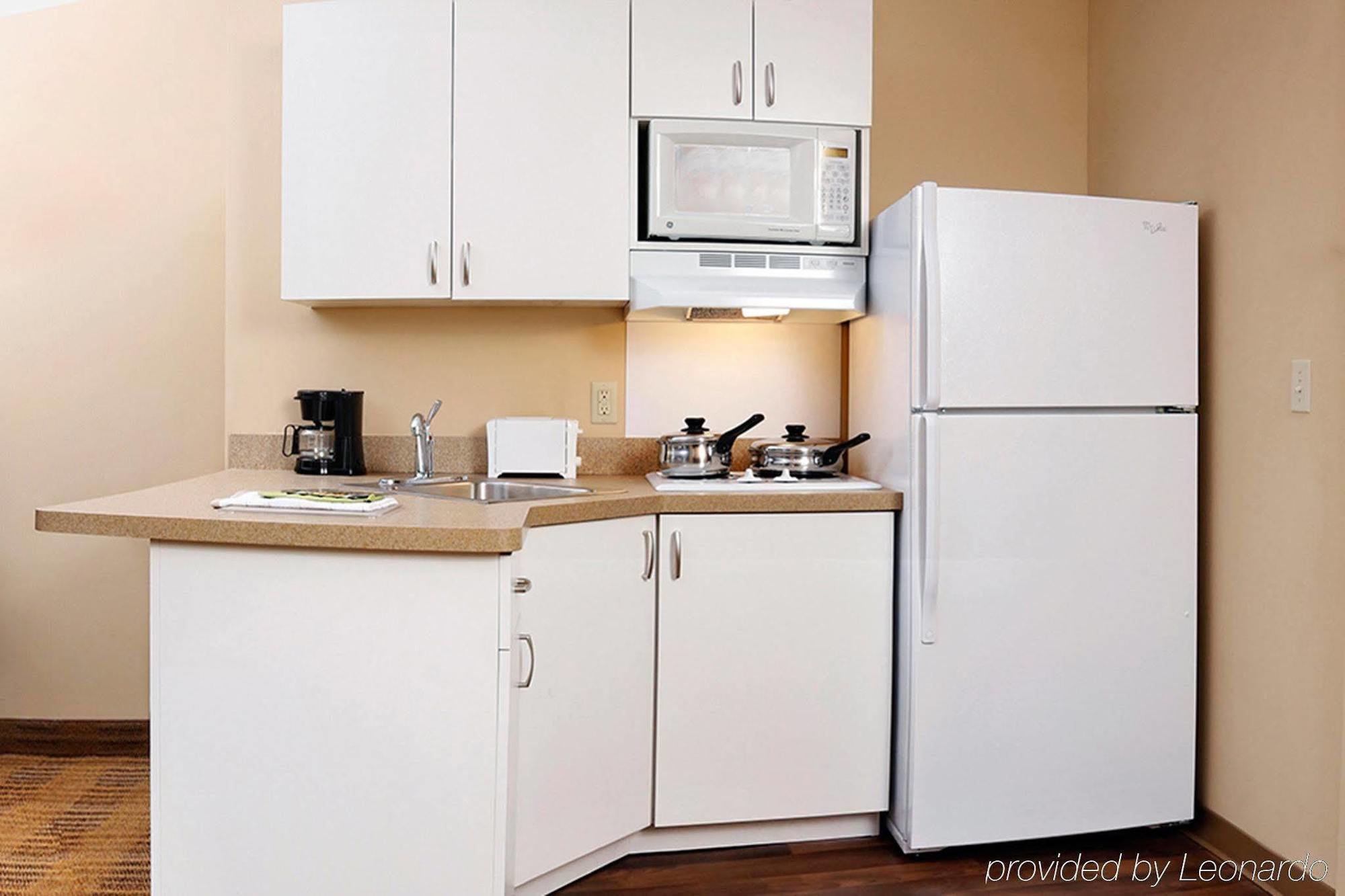 Extended Stay America Suites - Chicago - Бър Ридж Екстериор снимка